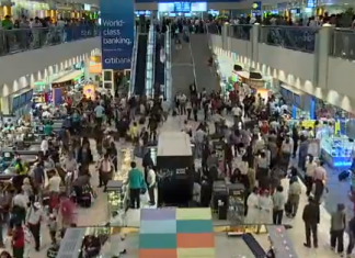 Incrível  “flash mob” no aeroporto de Dubai