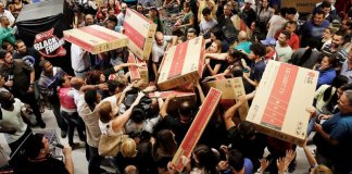 Black Friday: compramos por necessidade ou por vício?