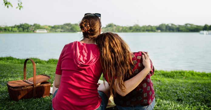 Tenho saudade de ter mãe, tenho saudade de ser filha