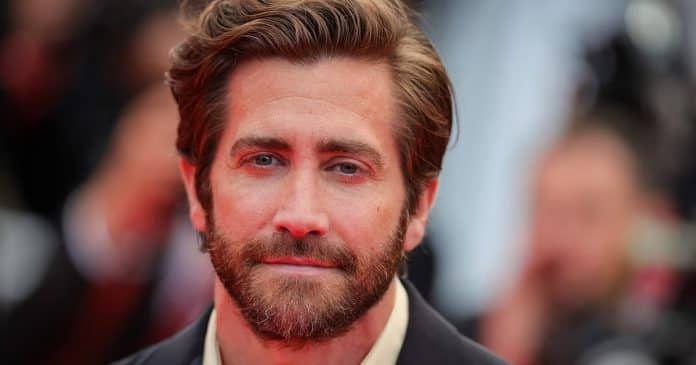 Jake Gyllenhaal surpreende ao revelar que nasceu praticamente cego e que isso o ajudou como ator