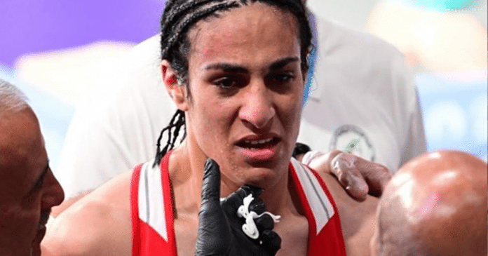 Boxeadora argelina se pronuncia e vai para final depois de polêmica de gênero