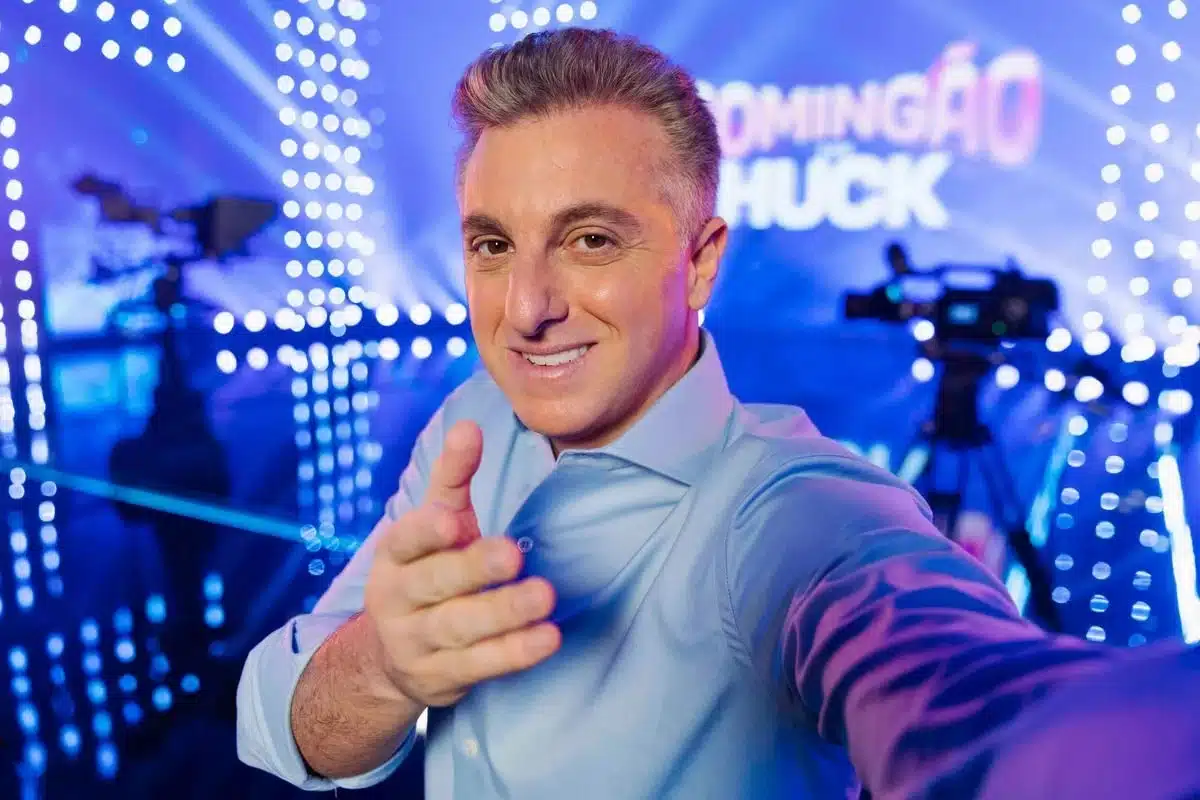 contioutra.com - Luciano Huck é criticado após dar R$ 1 milhão para professora