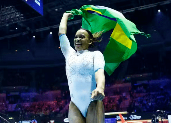 contioutra.com - Jade Barbosa é quem desenha os collants da seleção brasileira de ginástica artística